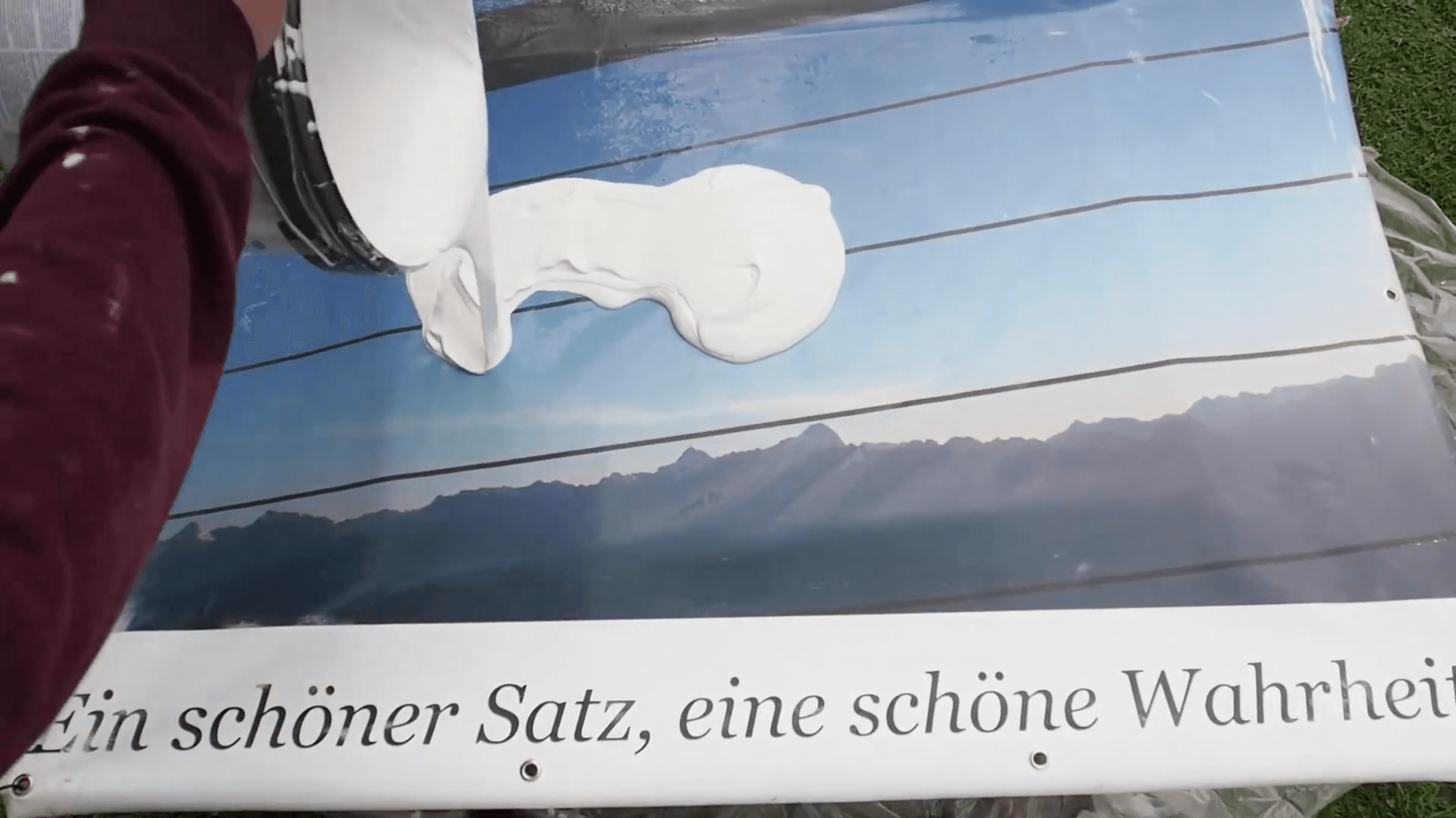 Standbild aus Day by Day